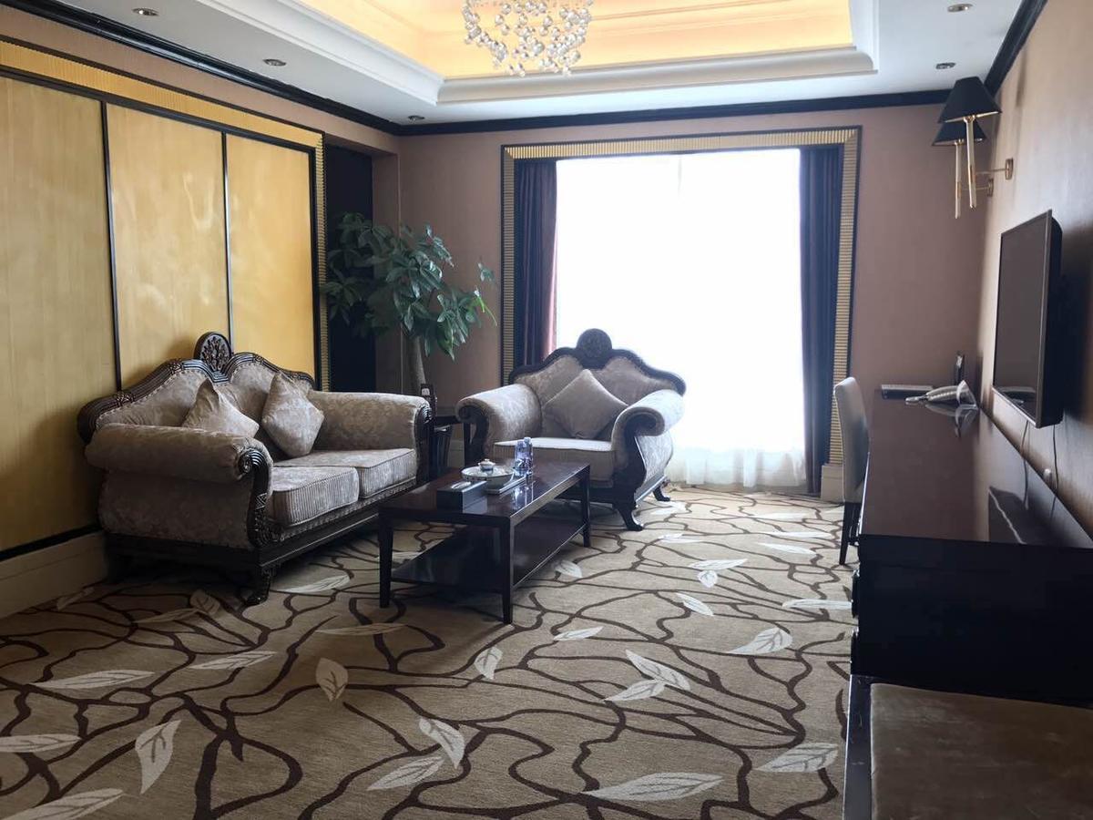 深圳世纪皇廷酒店- 贵宾楼 外观 照片